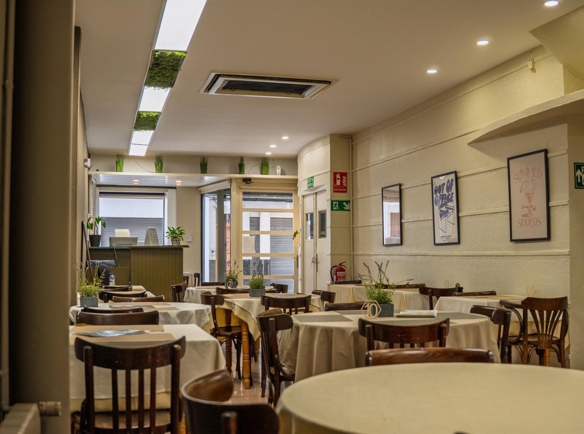 Fonda Can Setmanes Blanes Bagian luar foto