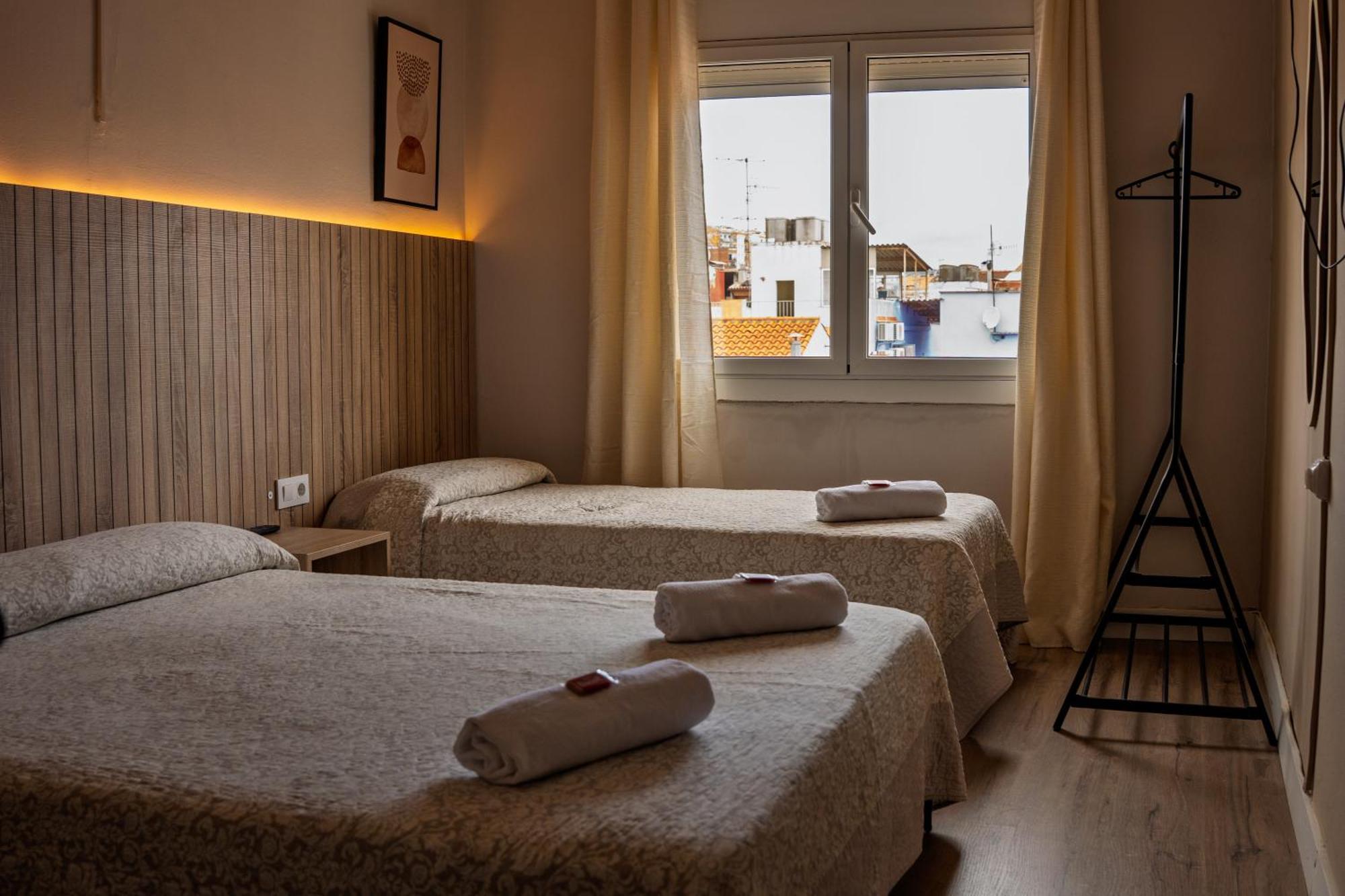Fonda Can Setmanes Blanes Bagian luar foto